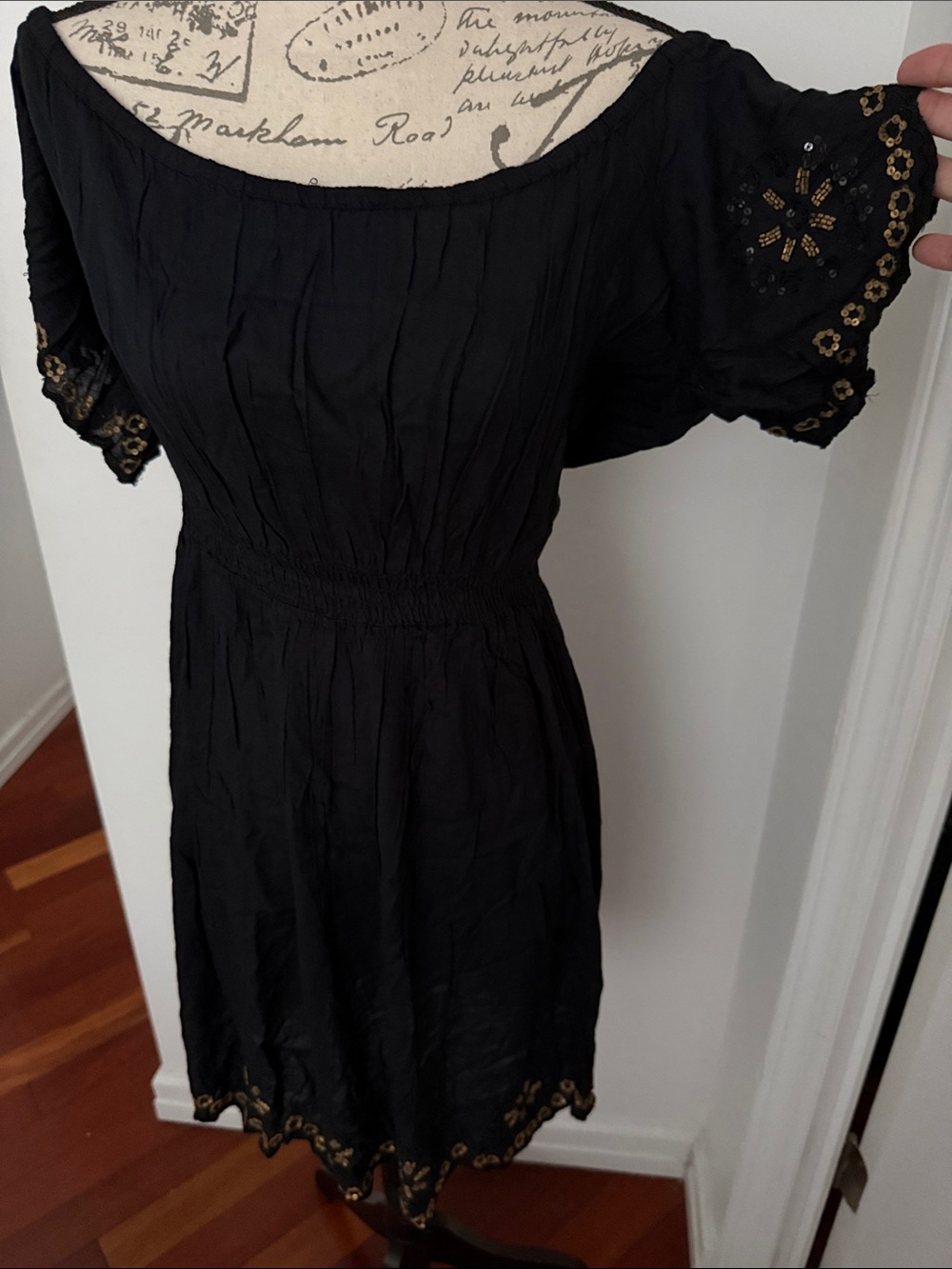 Black Embroidered Short Sleeve Dress - Unbranded